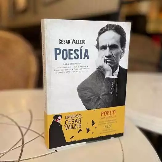 Libro: CESAR VALLEJO POESIA OBRA COMPLETA - Museo Librería Génesis Perú
