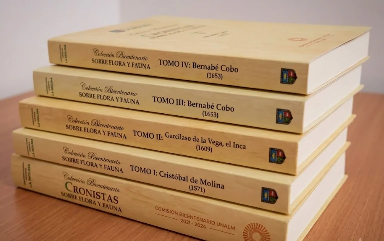 Libro: CRONISTAS SOBRE FLORA Y FAUNA (4 TOMOS) - Museo Librería Génesis Perú
